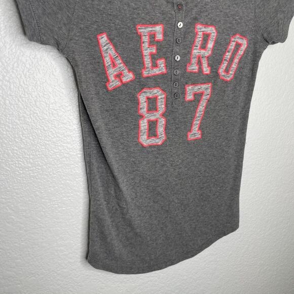 Aeropostale Womens Top Size L Y2K Light Gray Short Sleeve Pullover Casual - Picture 6 of 11